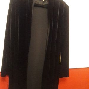 Black velvet tunic with side slits